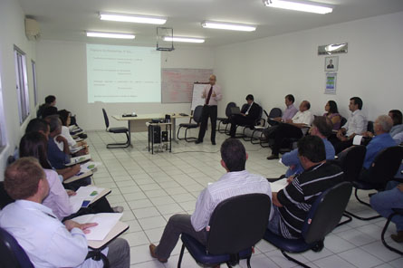 Treinamento capacita para lidar com as regras de regulação dos serviços de saneamento